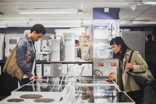 工厂迁往越南后，中国外贸的转型之路 国内贸易代理的新机遇